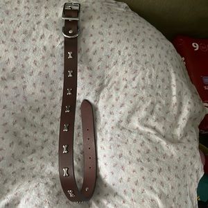 Never used collar with bones